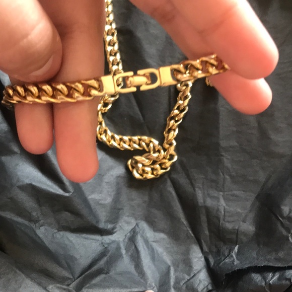 Dior Gold Vintage Chain - Picture 3 of 4